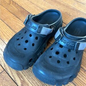 Men’s Croc’s All Terrain size 8M 10W